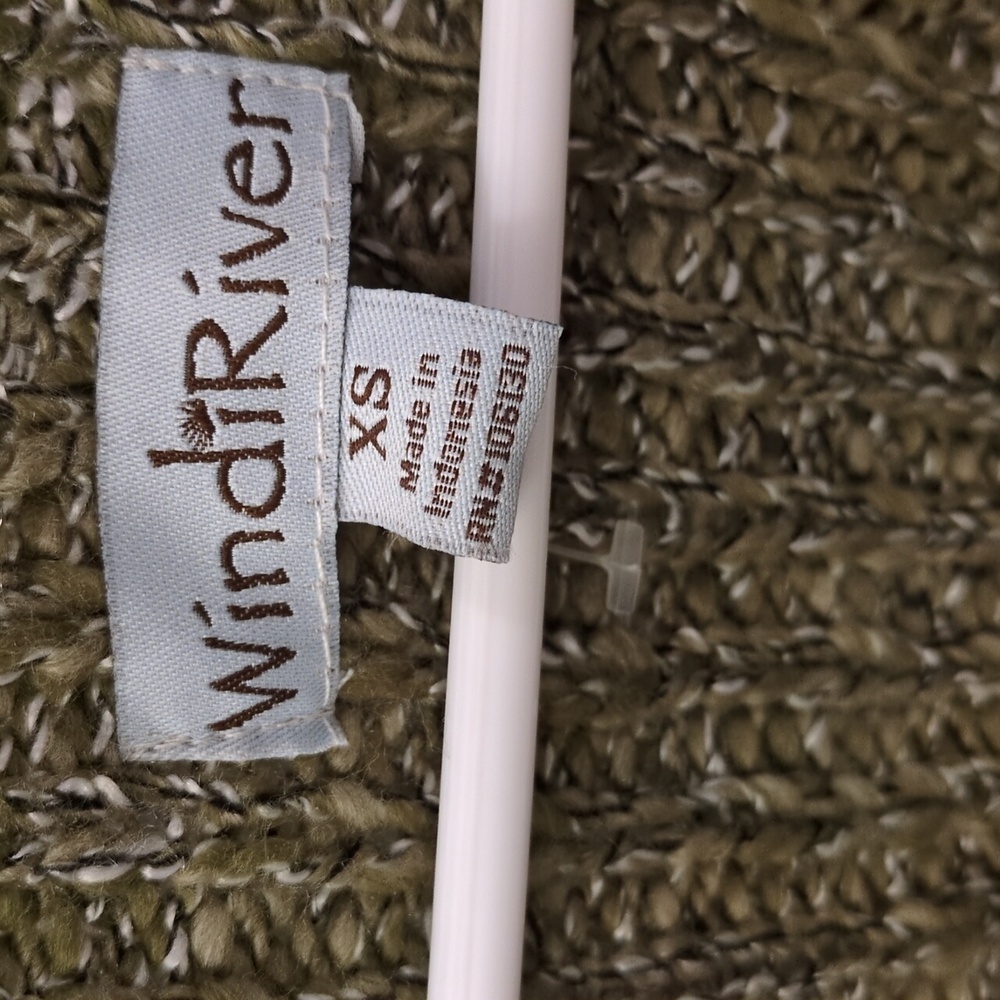 Sweater - Picture 3 of 4